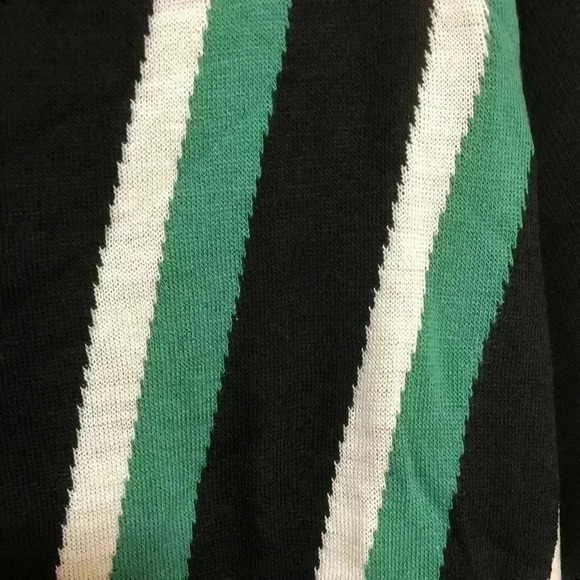 Women’s sweater size 16💚🎄🍀 - Picture 7 of 16